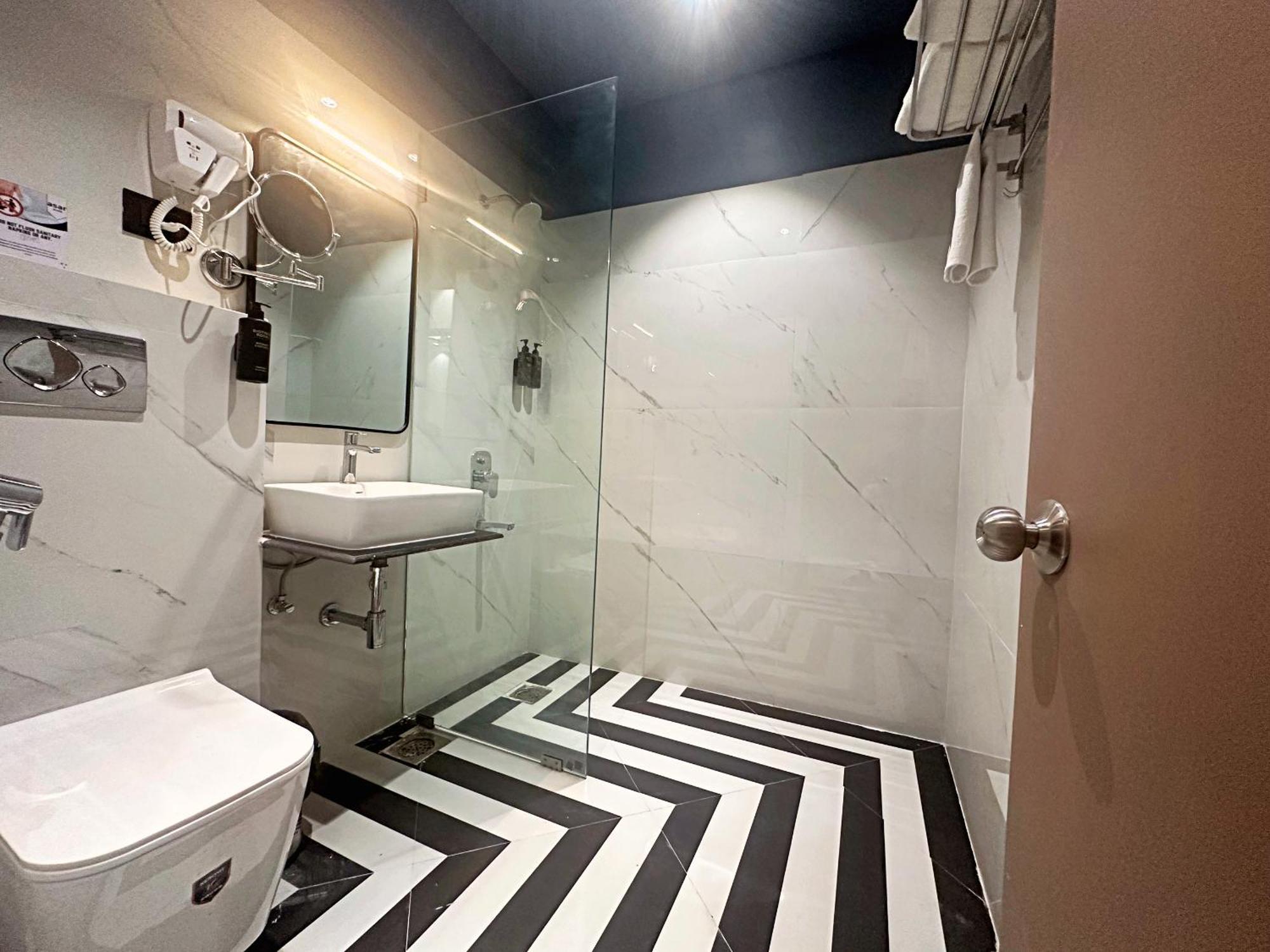Hotel Asar Elite - Sea View By Orion Hotels Bombaj